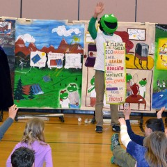 Sanderson Academy takes the the Save Energy Save Dinero Challenge ™